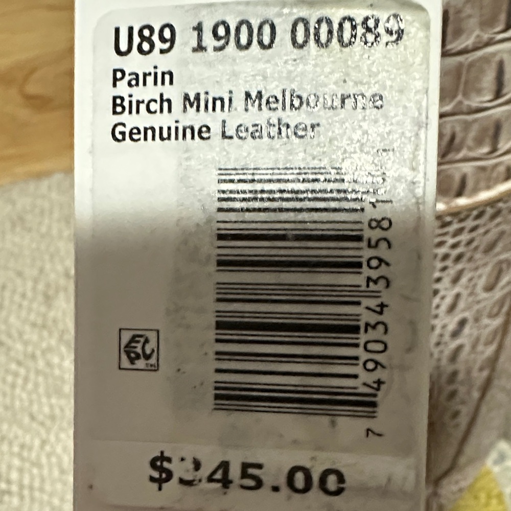 Brahmin Crocodile-Embossed Cream Shoulder Bag - Picture 6 of 8